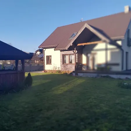 Nad Stawem Bed & Breakfast Zarki